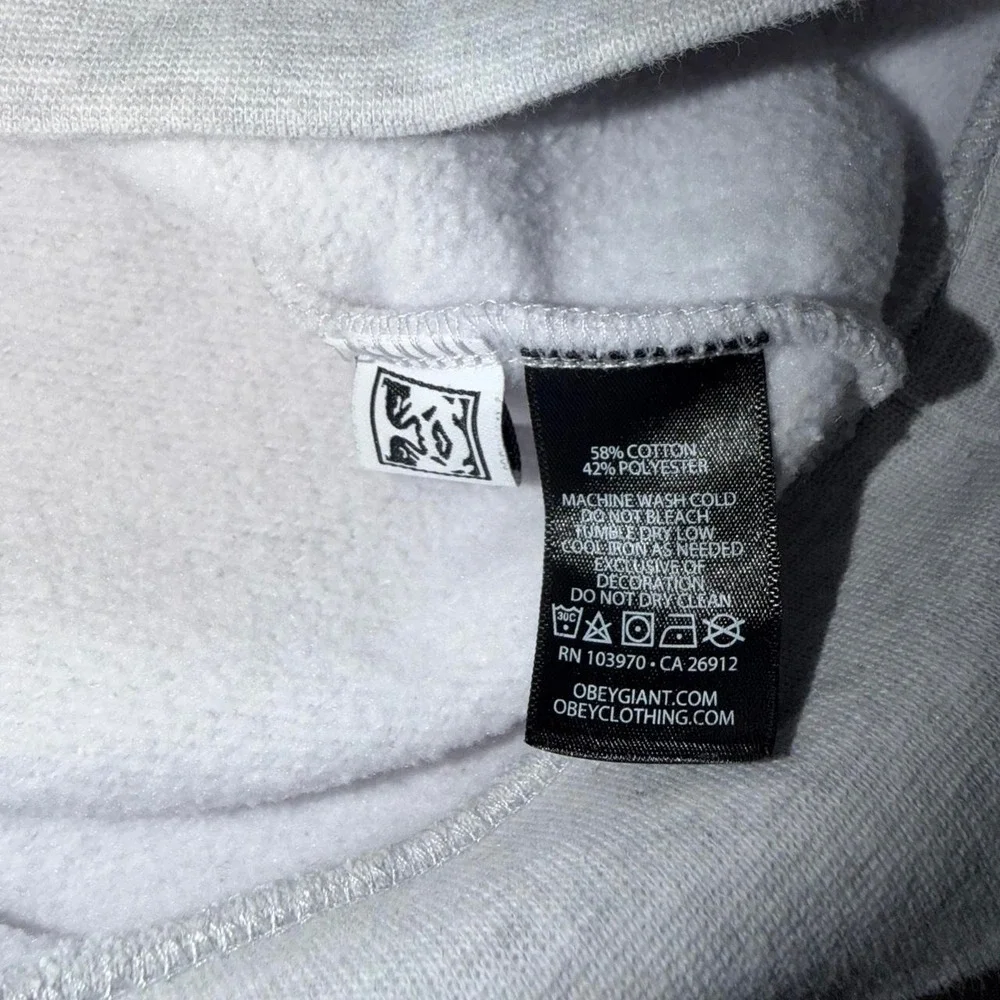 Gray Obey crewneck sweatshirt